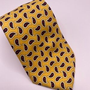 Brooks Brothers Vibrant Yellow Tie with Paisley Design